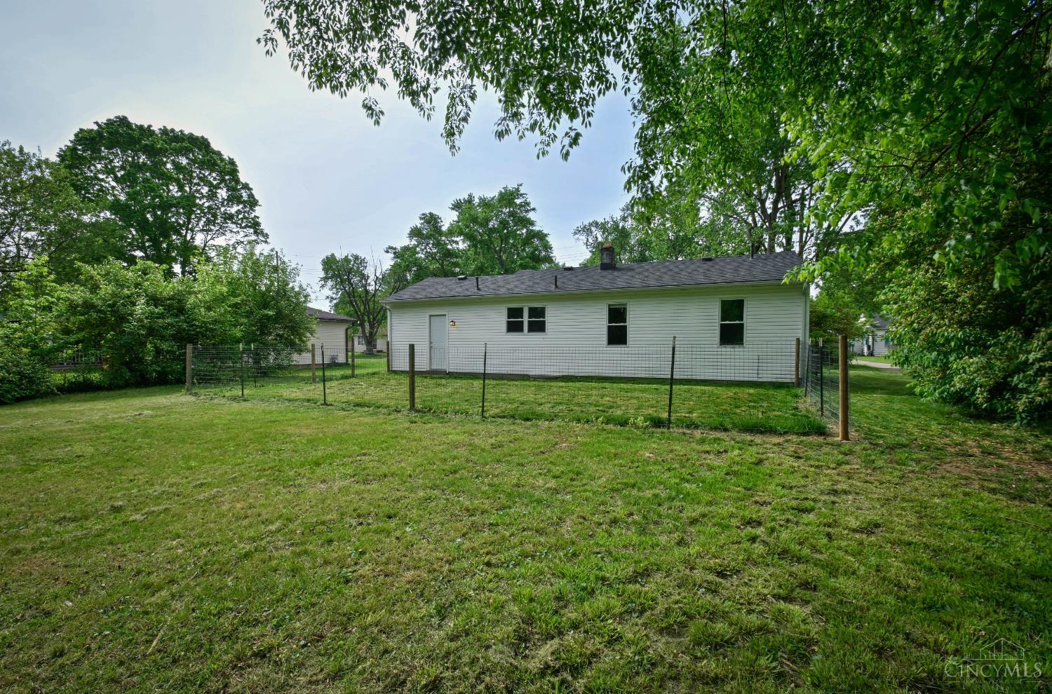 158 Willard Avenue Property Photo 15
