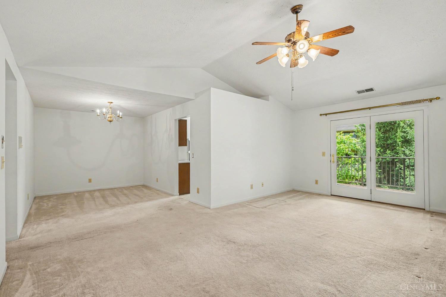 225 Morgans Way Property Photo 6