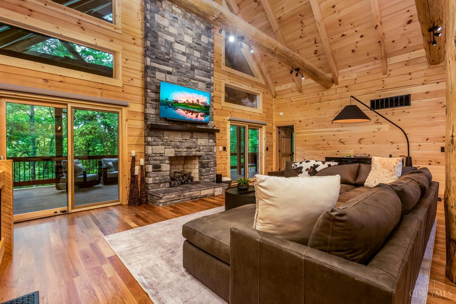 25089 Chapel Ridge Road Property Photo 11