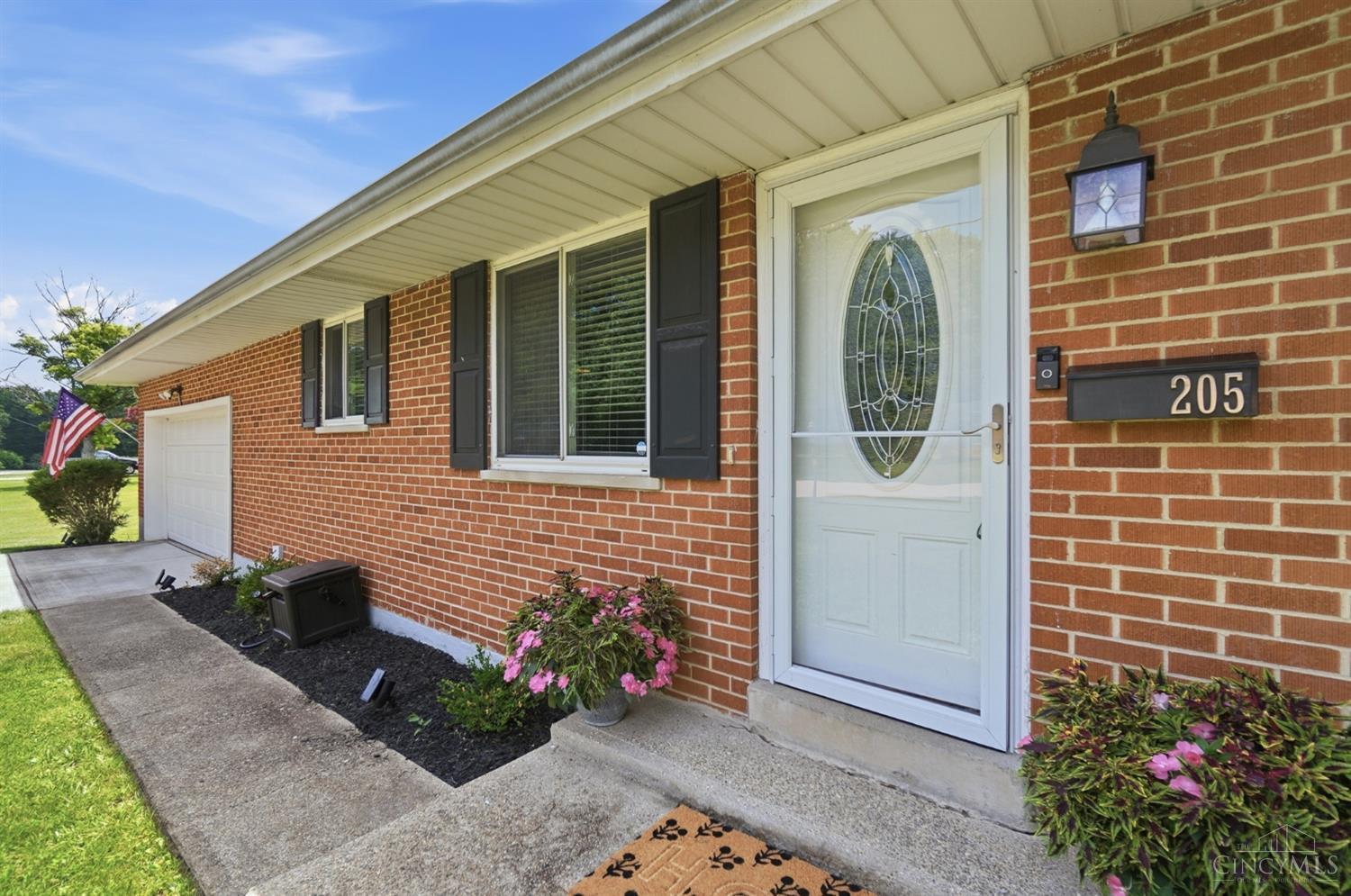 205 Parker Drive Property Photo 4
