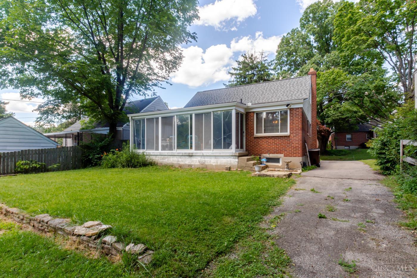 1424 Bowman Avenue Property Photo 20