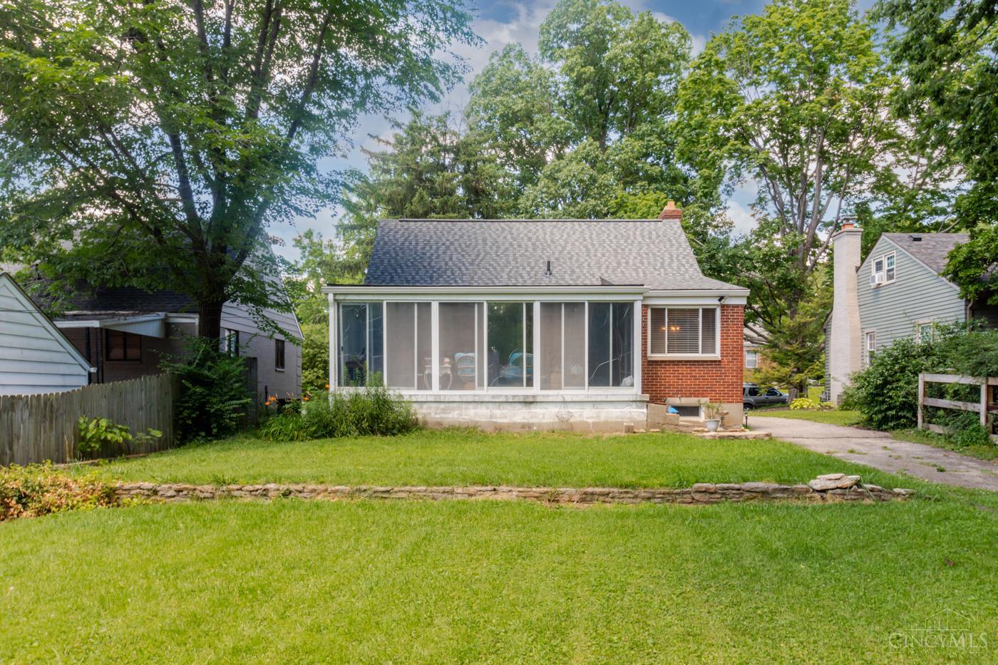 1424 Bowman Avenue Property Photo 22