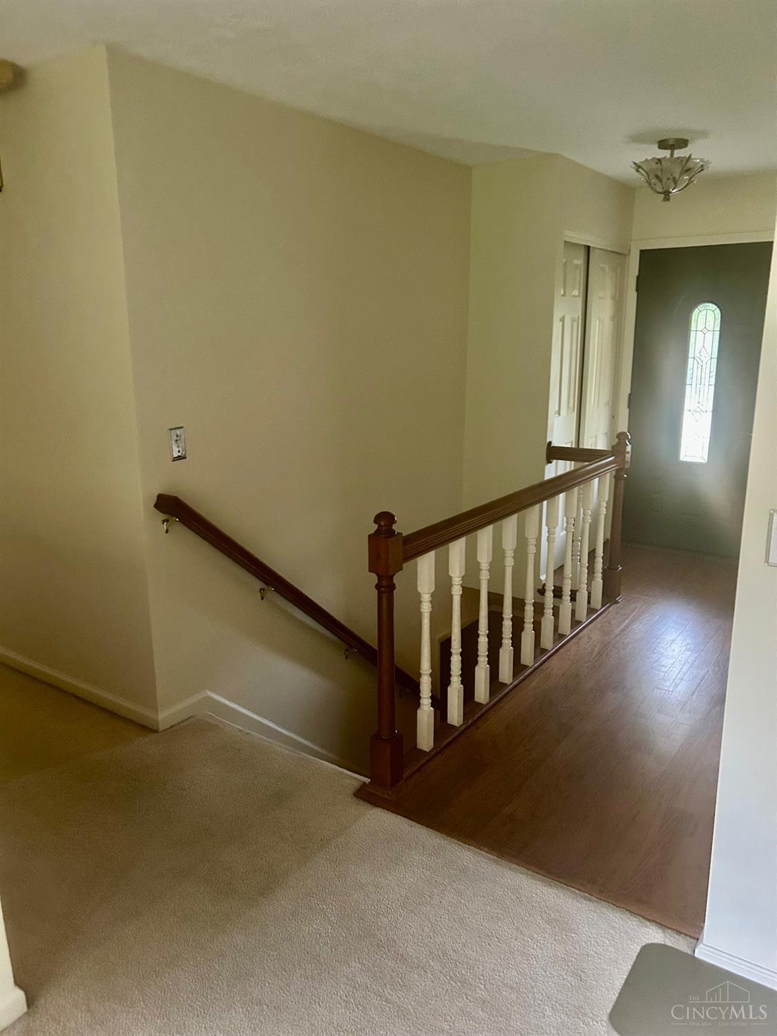 3470 Cherry Hill Drive Property Photo 2