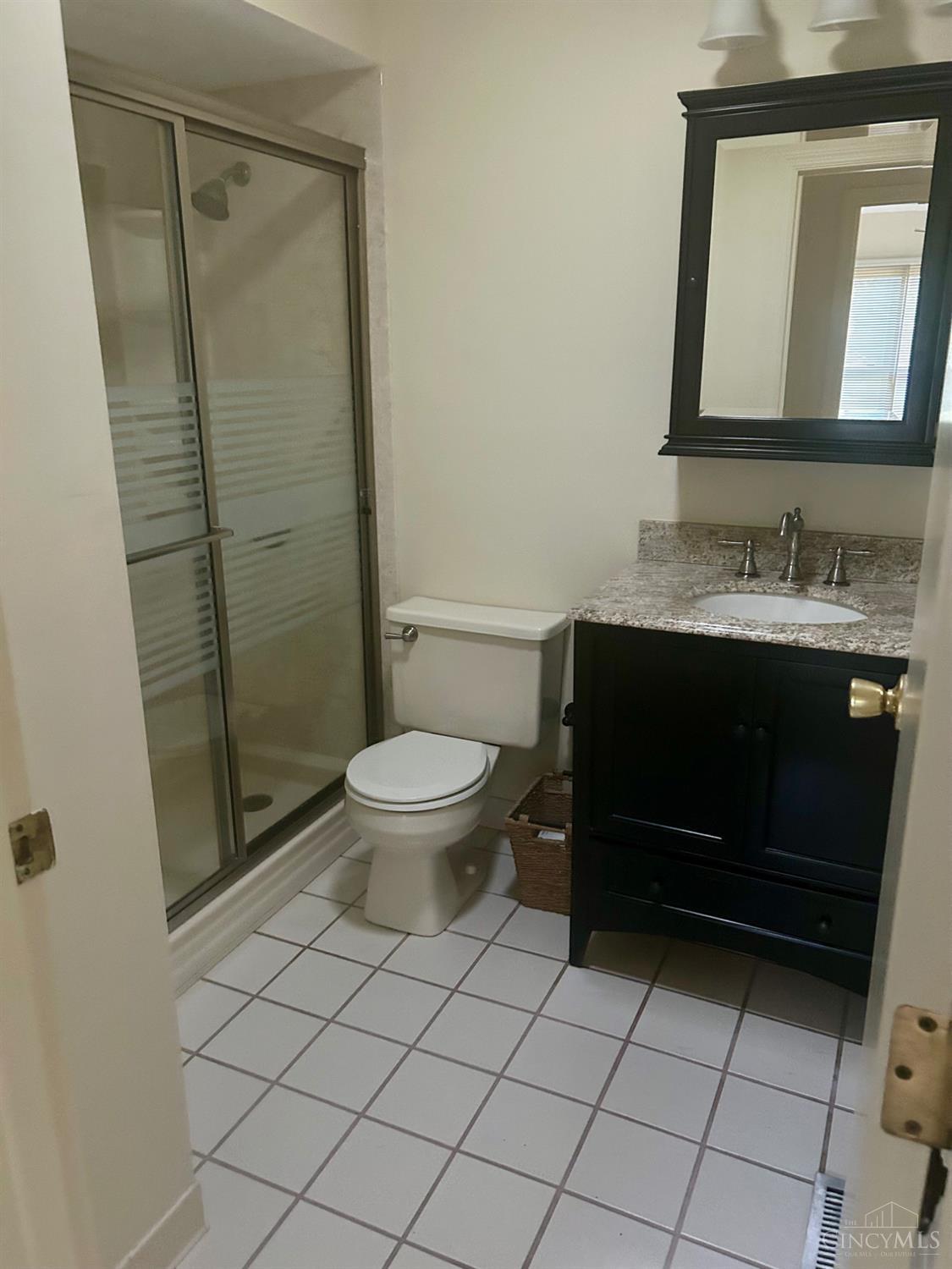 3470 Cherry Hill Drive Property Photo 8