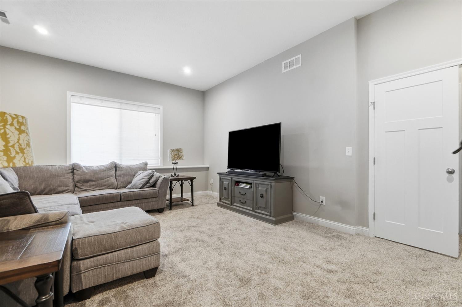 2716 Renaissance Boulevard Property Photo 39
