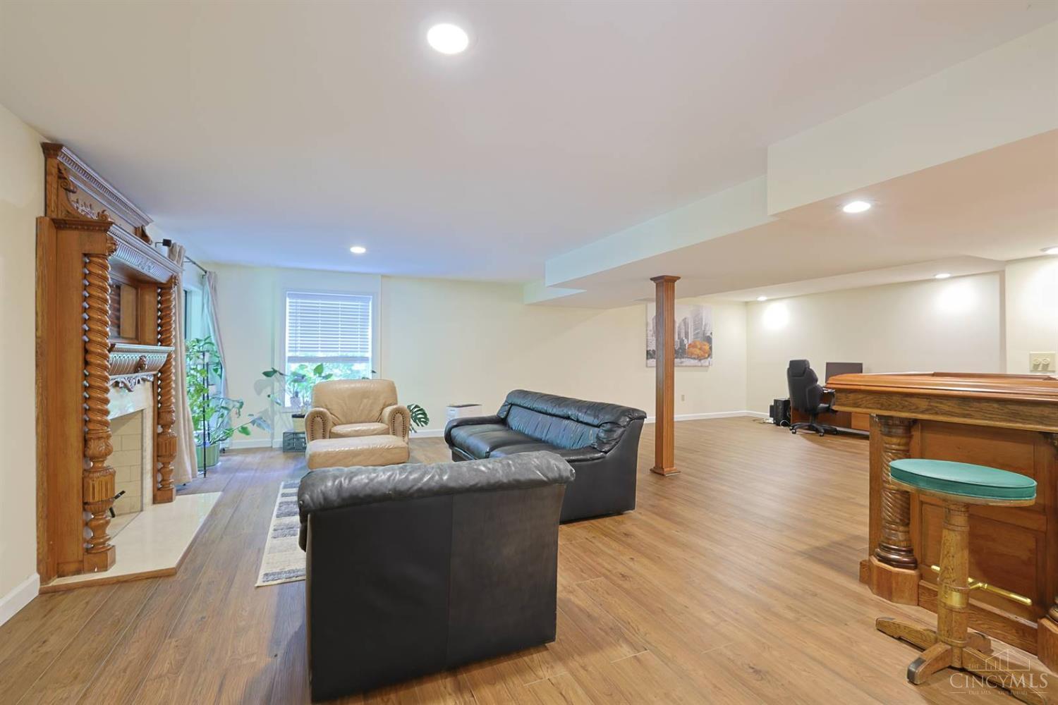 11702 Retview Lane Property Photo 29