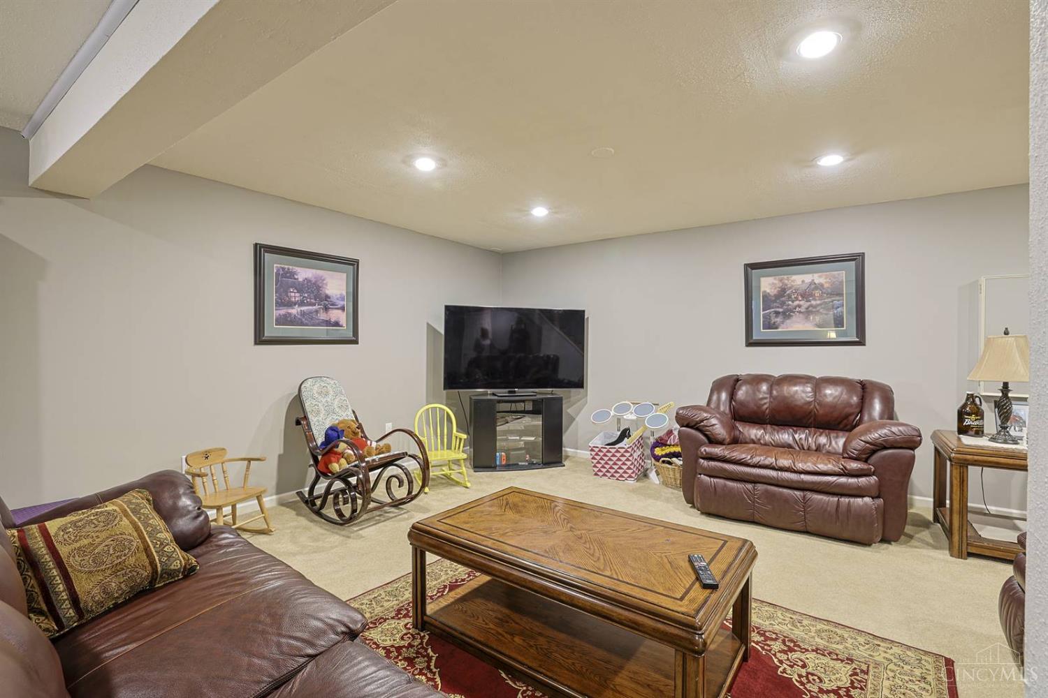 6559 Karincrest Drive Property Photo 23