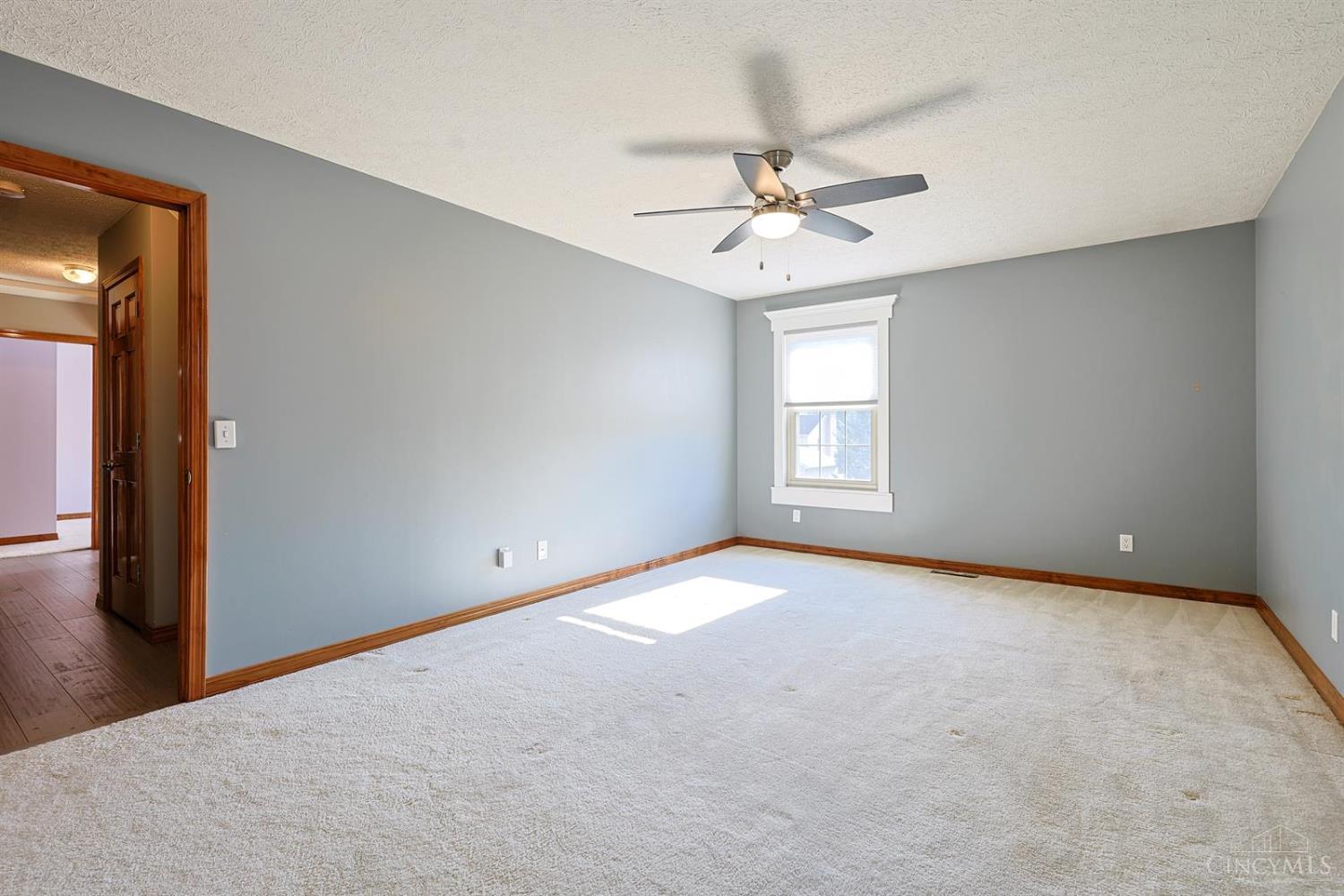 6559 Karincrest Drive Property Photo 24