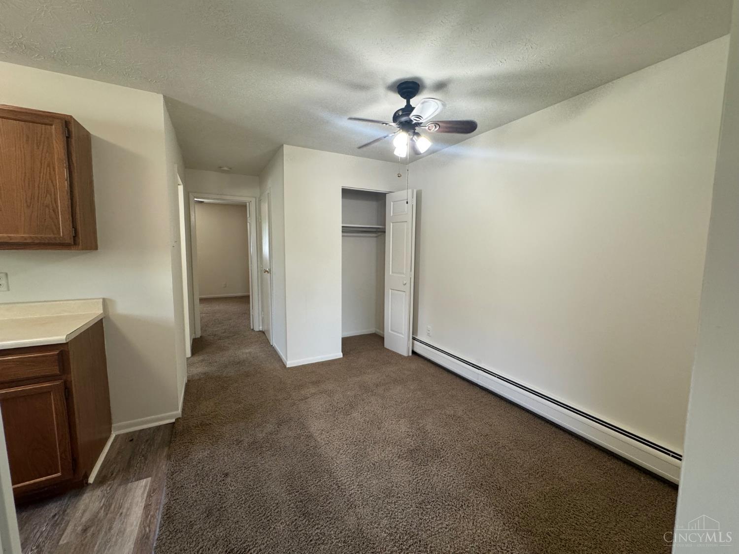 4438 Hamilton Avenue Property Photo 3