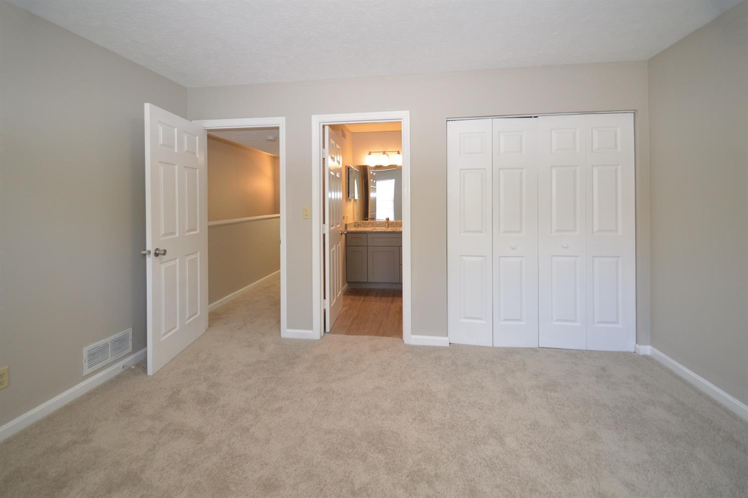 10555 Montgomery Road Property Photo 8