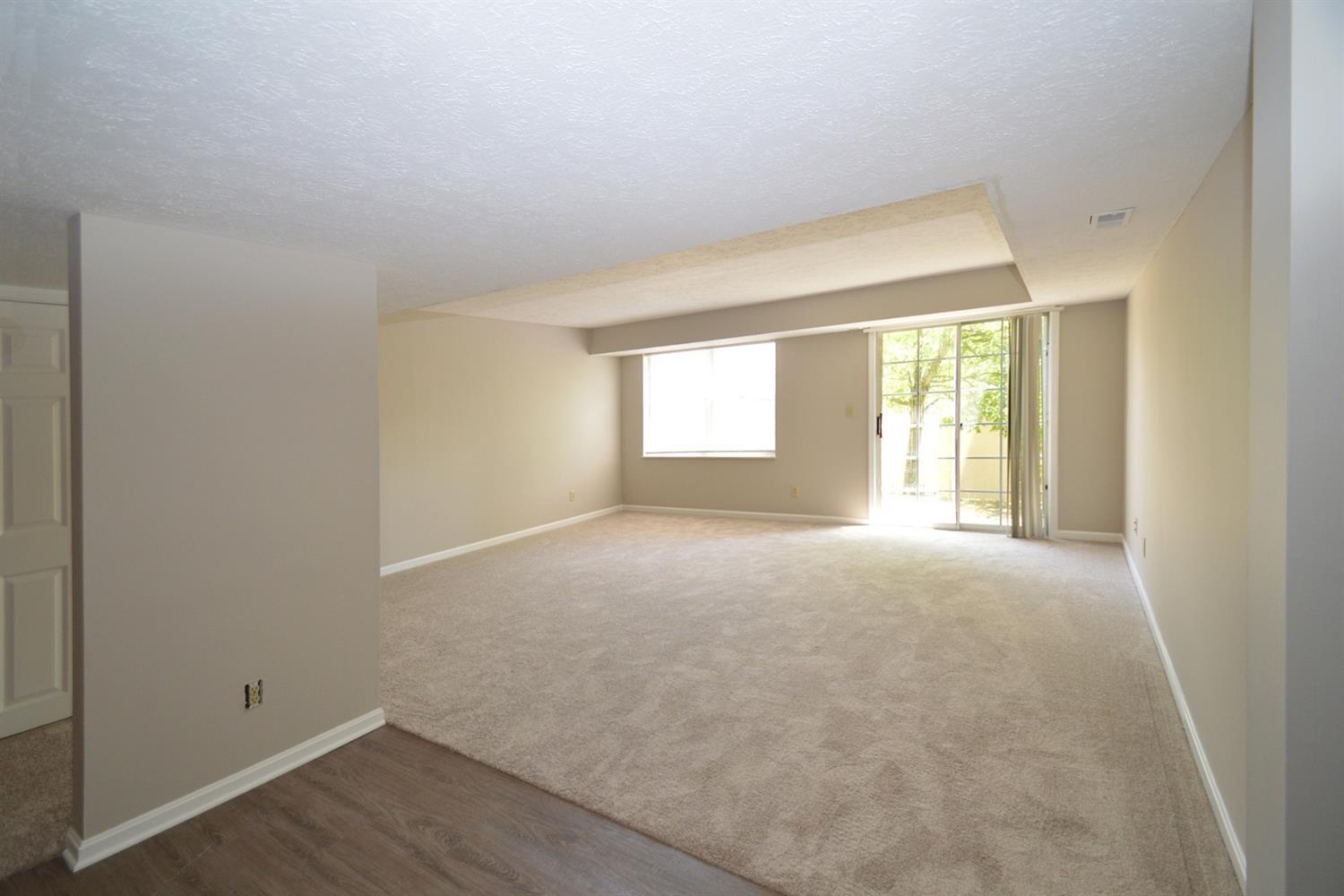 10555 Montgomery Road Property Photo 11