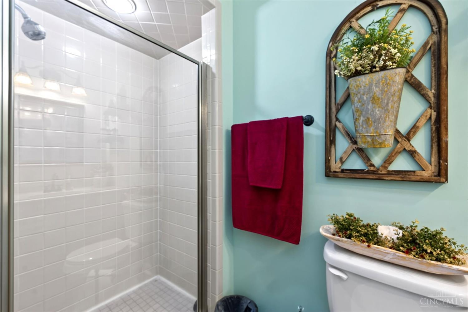 699 Columbia Road Property Photo 14