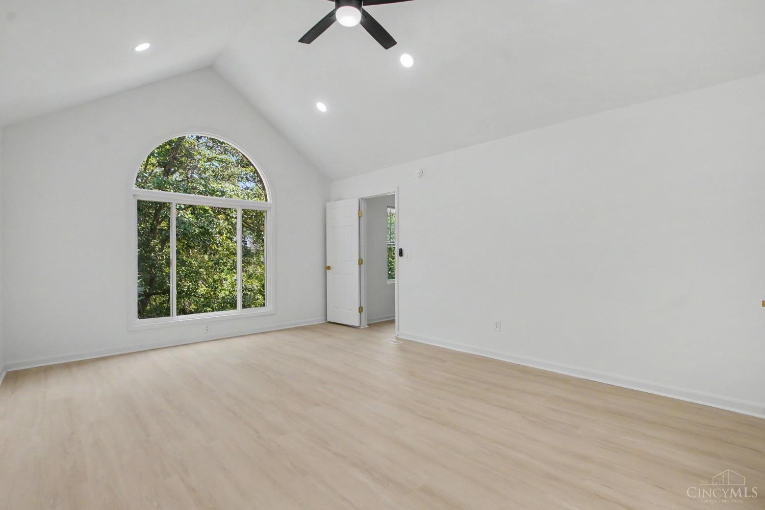 6983 Treeridge Drive Property Photo 19