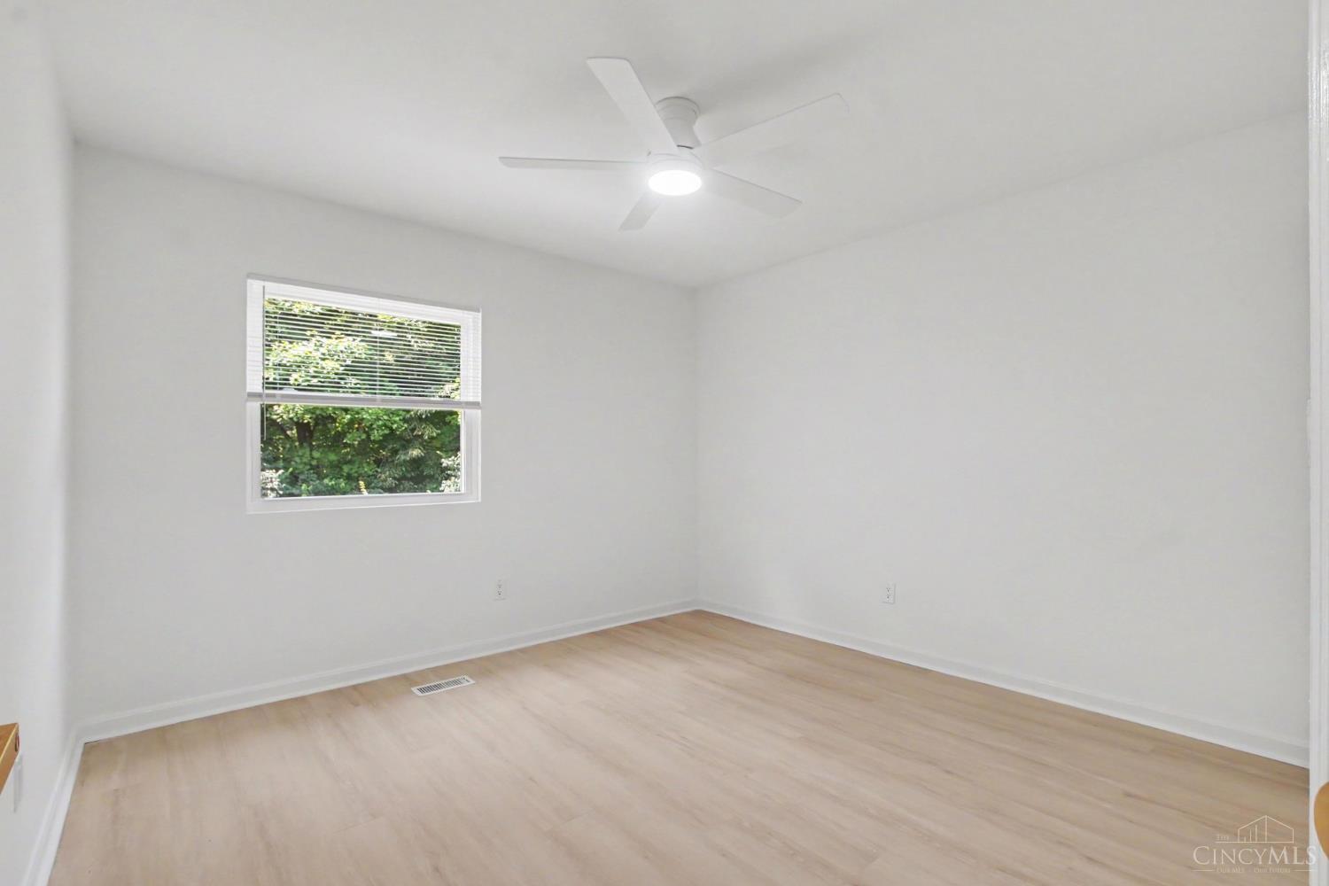 6983 Treeridge Drive Property Photo 24