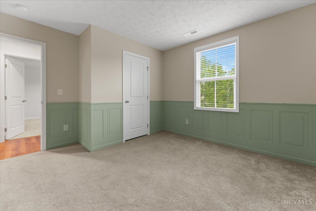 5678 Julia Kate Drive Property Photo 32