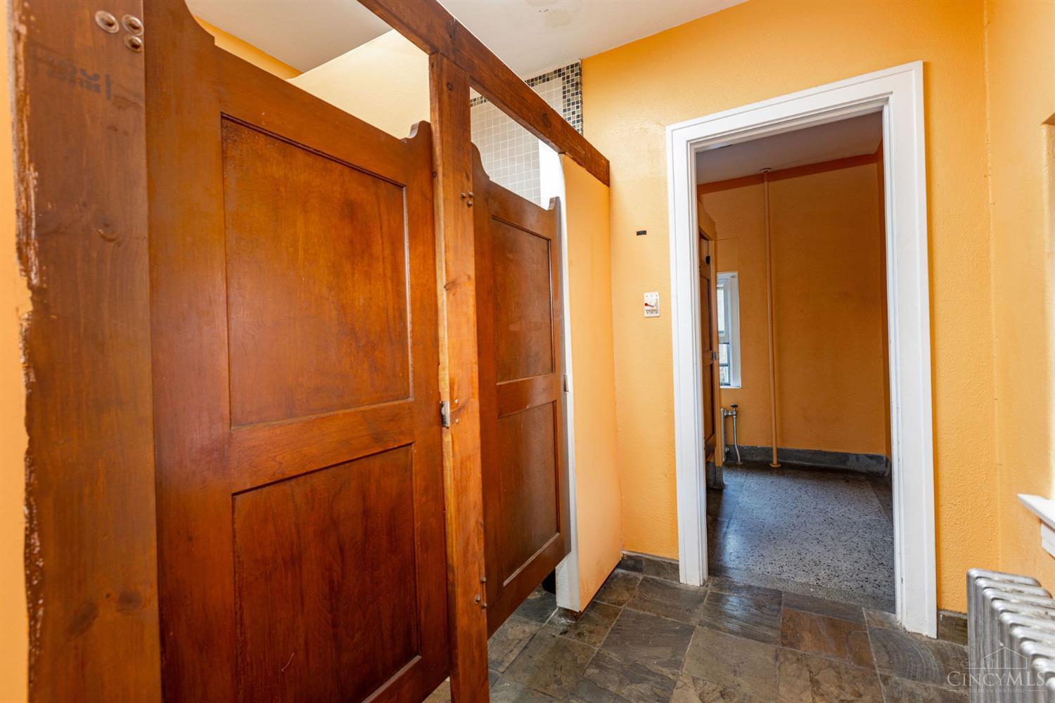 6819 Vine Street Property Photo 29