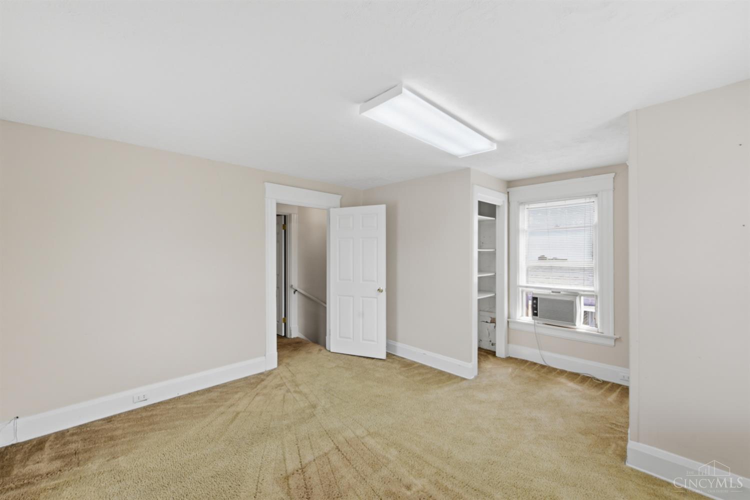 7816 Laurel Avenue Property Photo 16