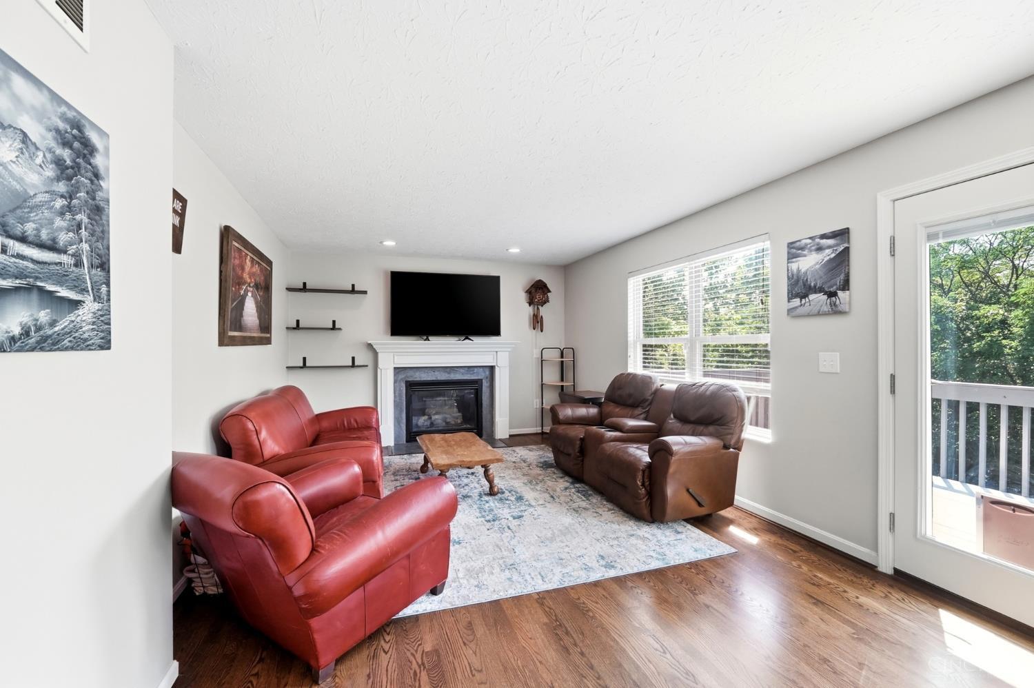 12067 Brookway Drive Property Photo 3