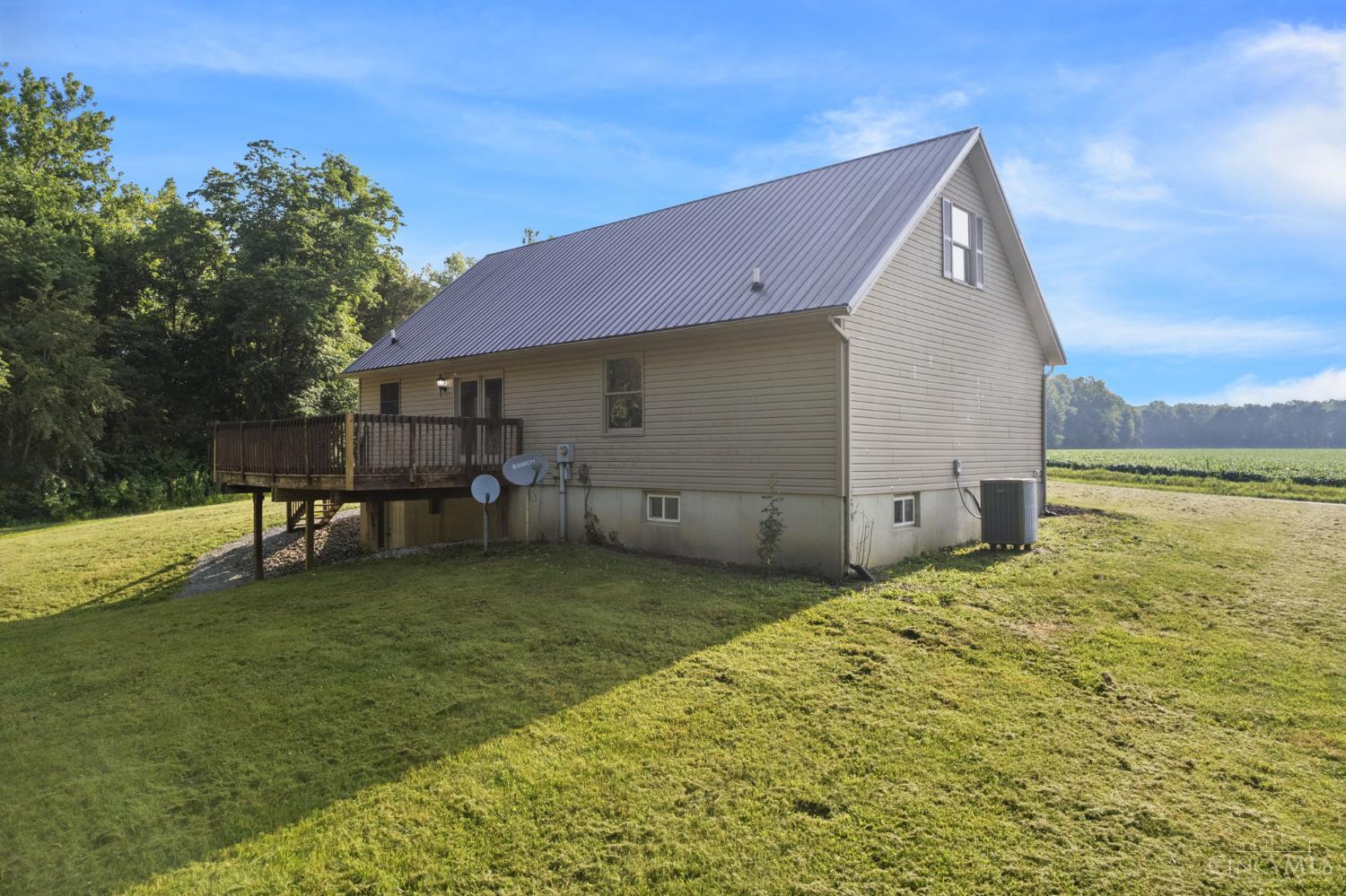 S 3733 Baker Road Property Photo 11