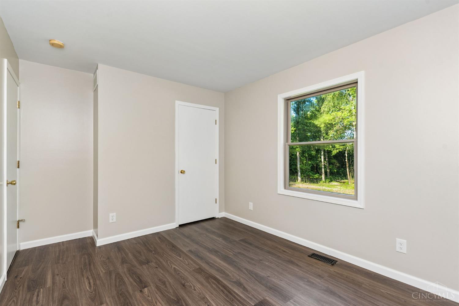 S 3733 Baker Road Property Photo 32