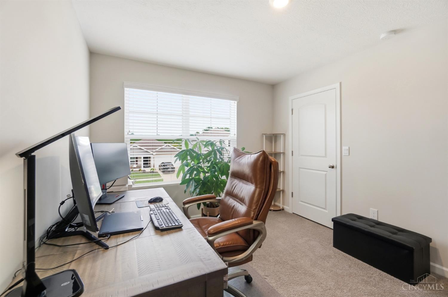 4989 Lakeview Drive Property Photo 19