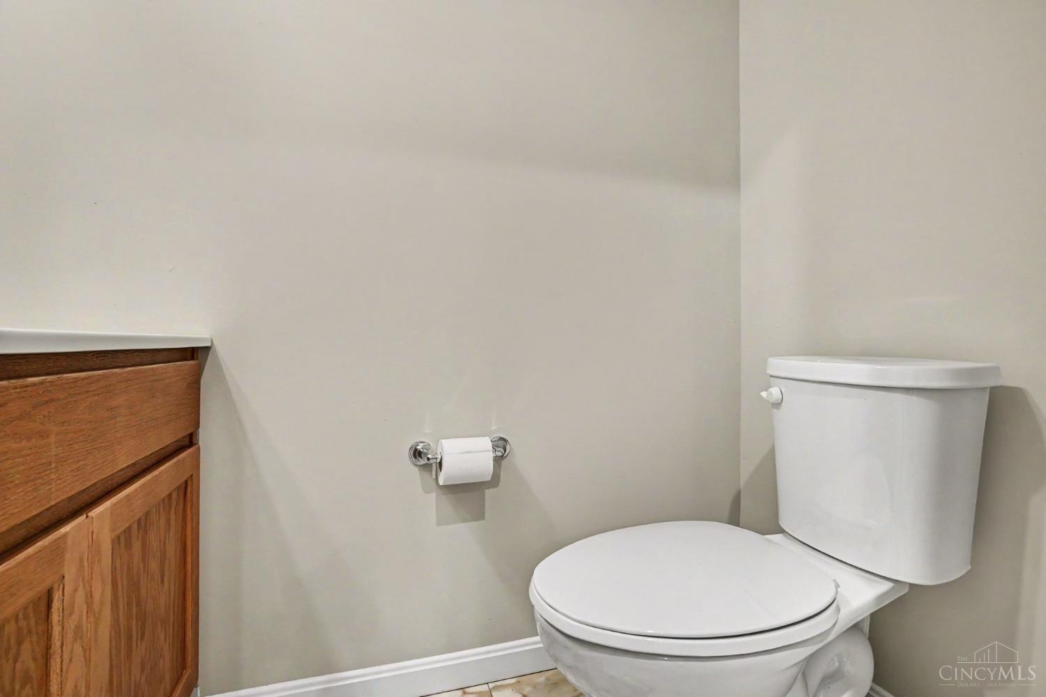 2063 Longmeadow Lane Property Photo 10