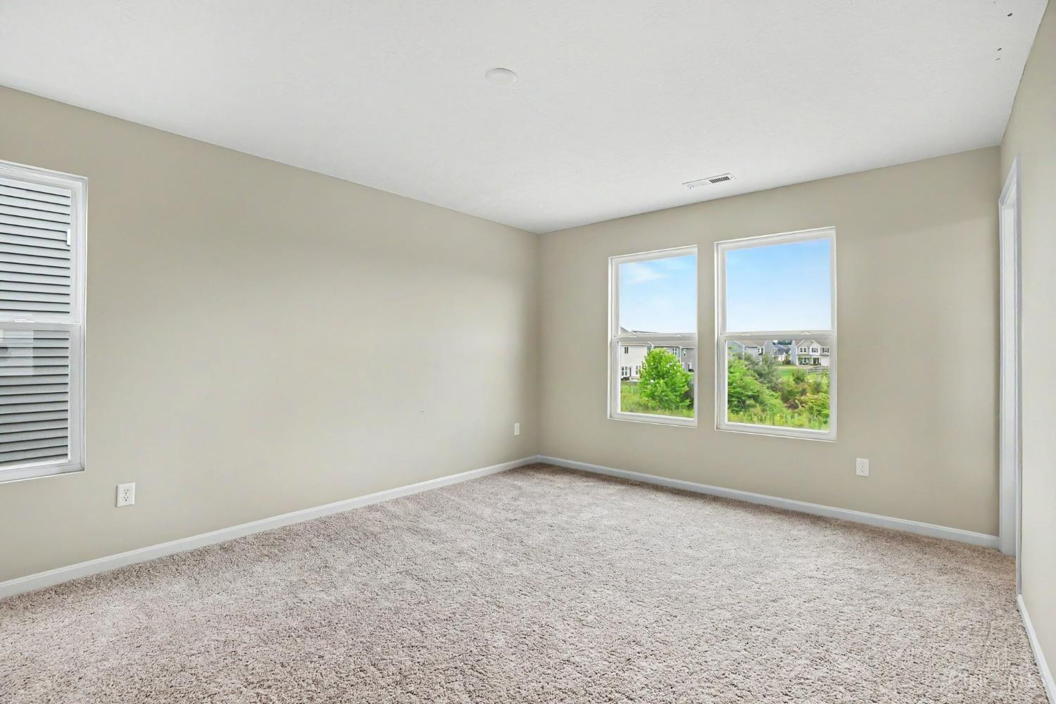 2063 Longmeadow Lane Property Photo 15