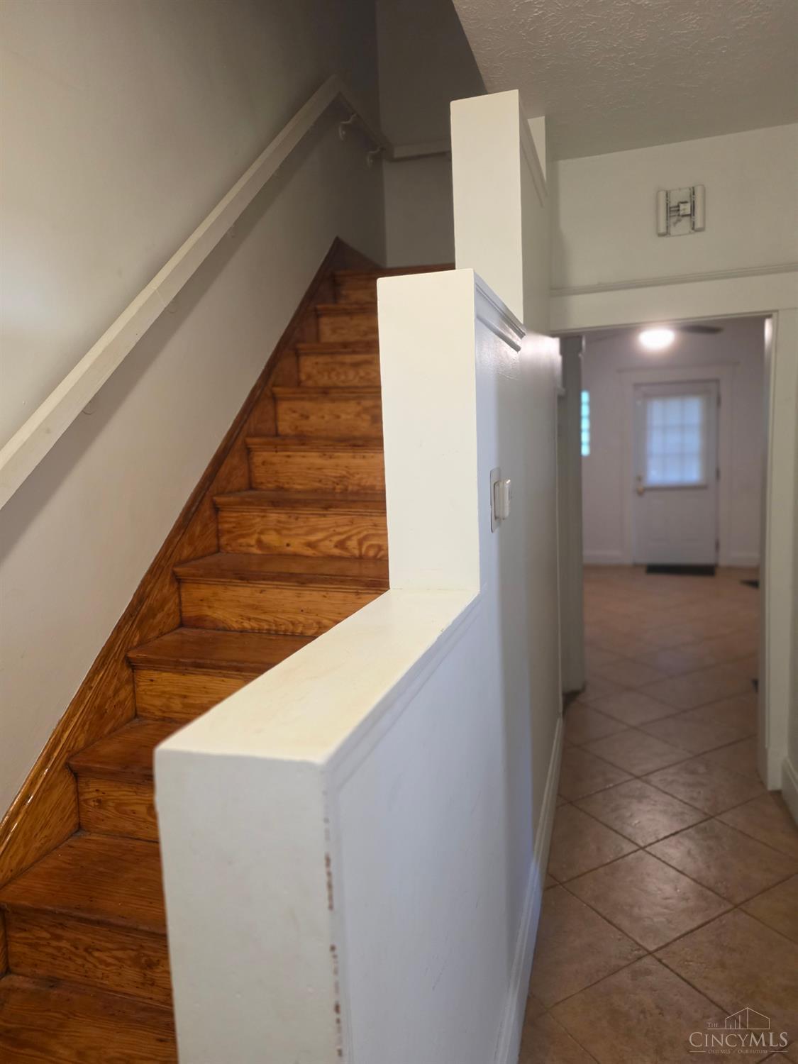 657 Froome Avenue Property Photo 12