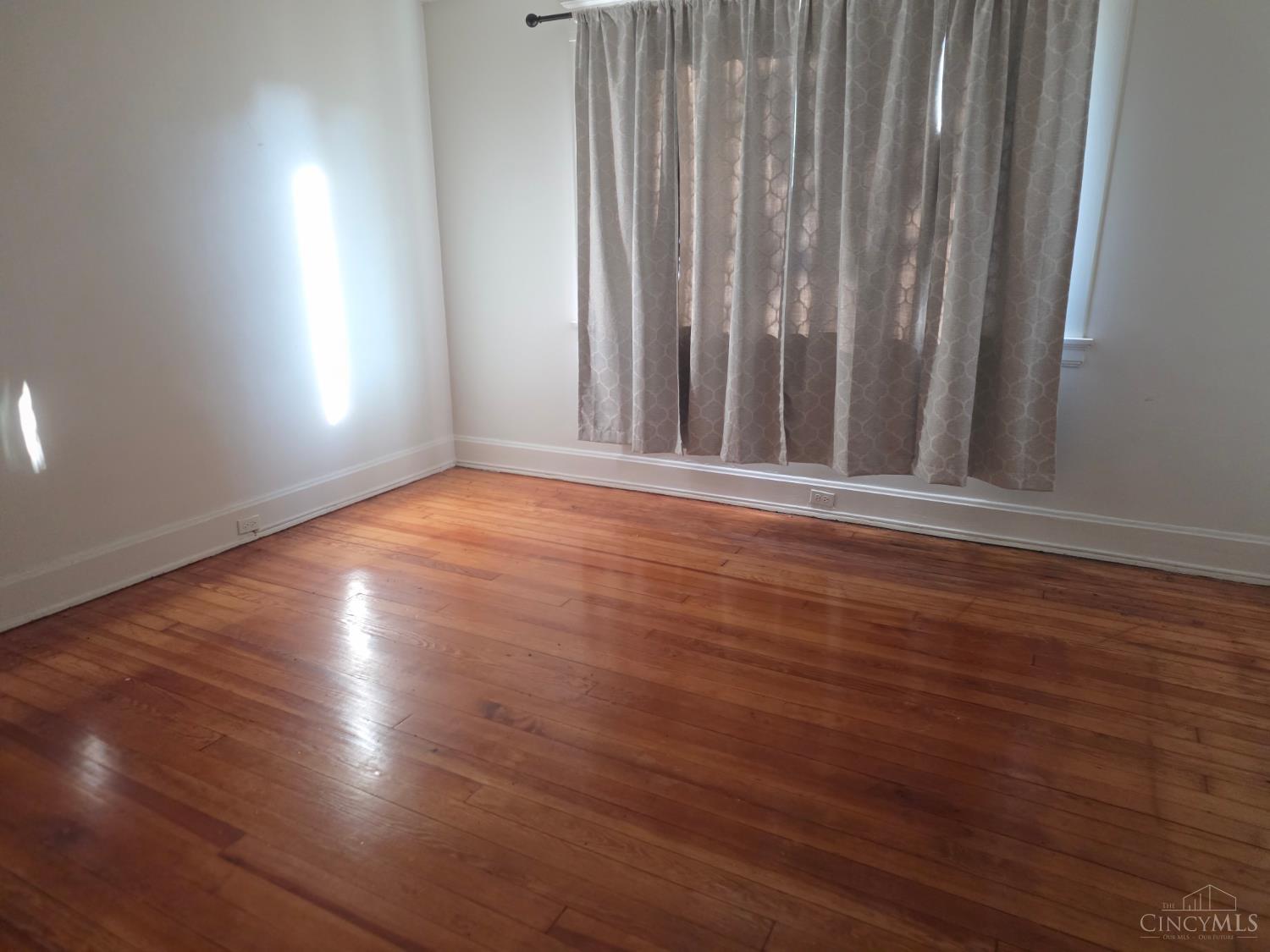 657 Froome Avenue Property Photo 14