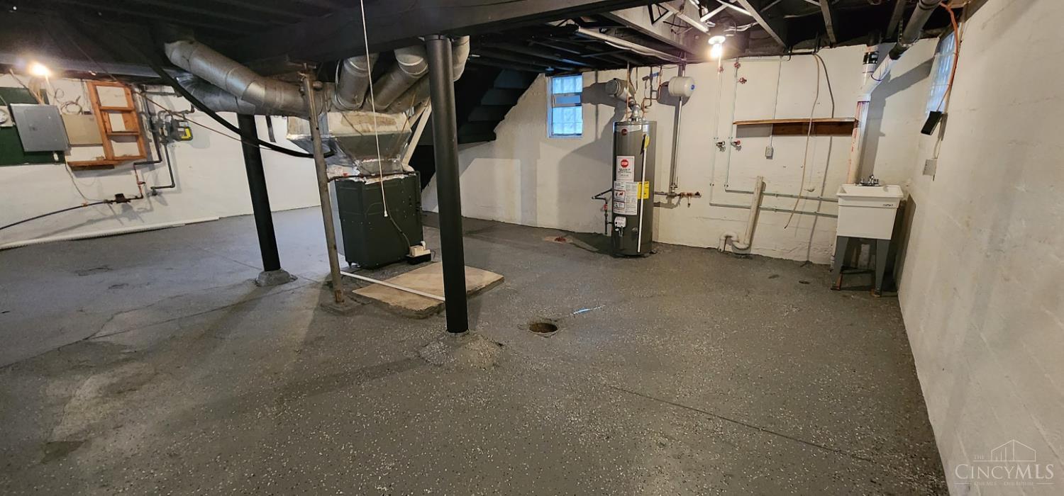 657 Froome Avenue Property Photo 17