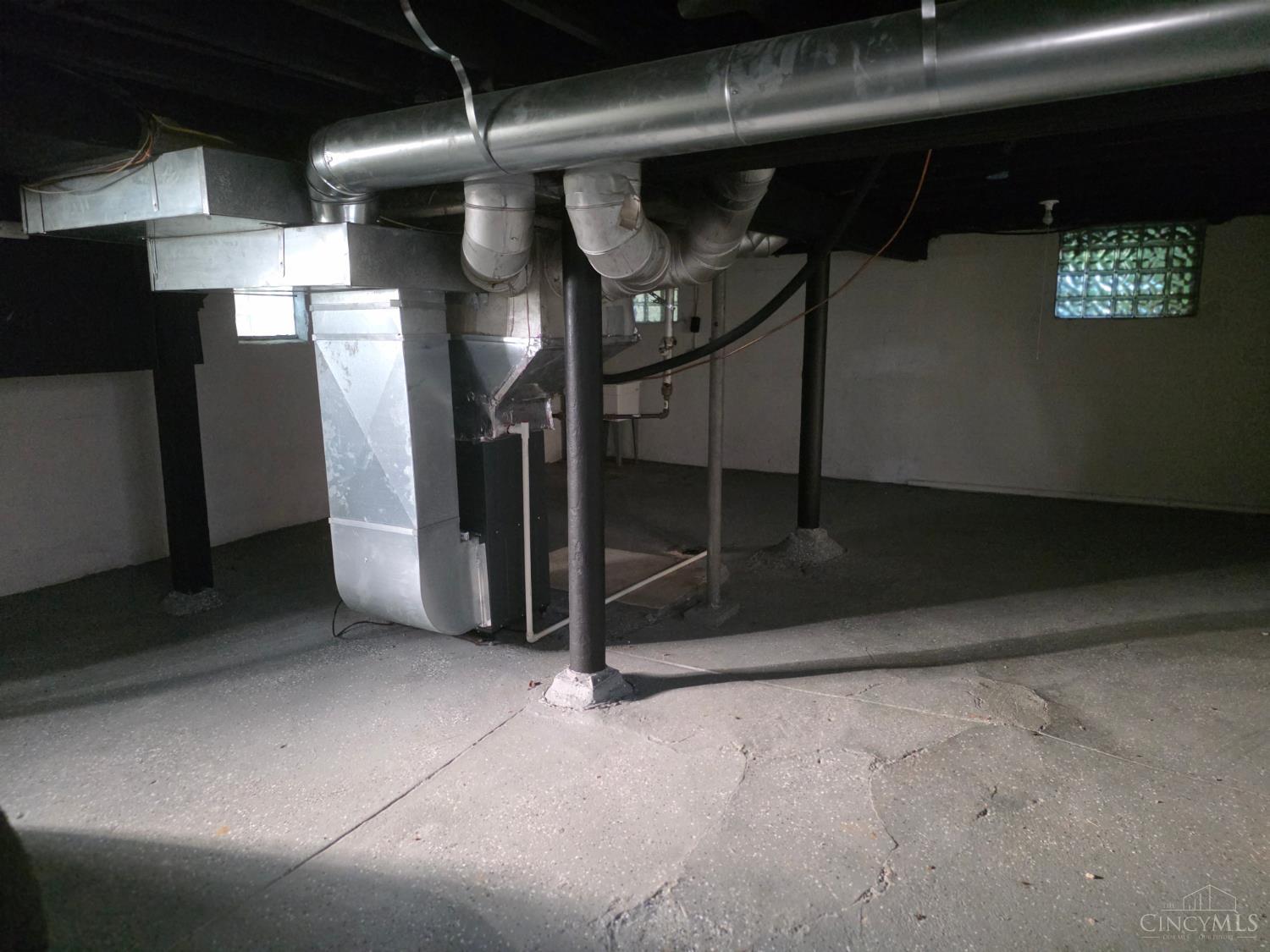 657 Froome Avenue Property Photo 18
