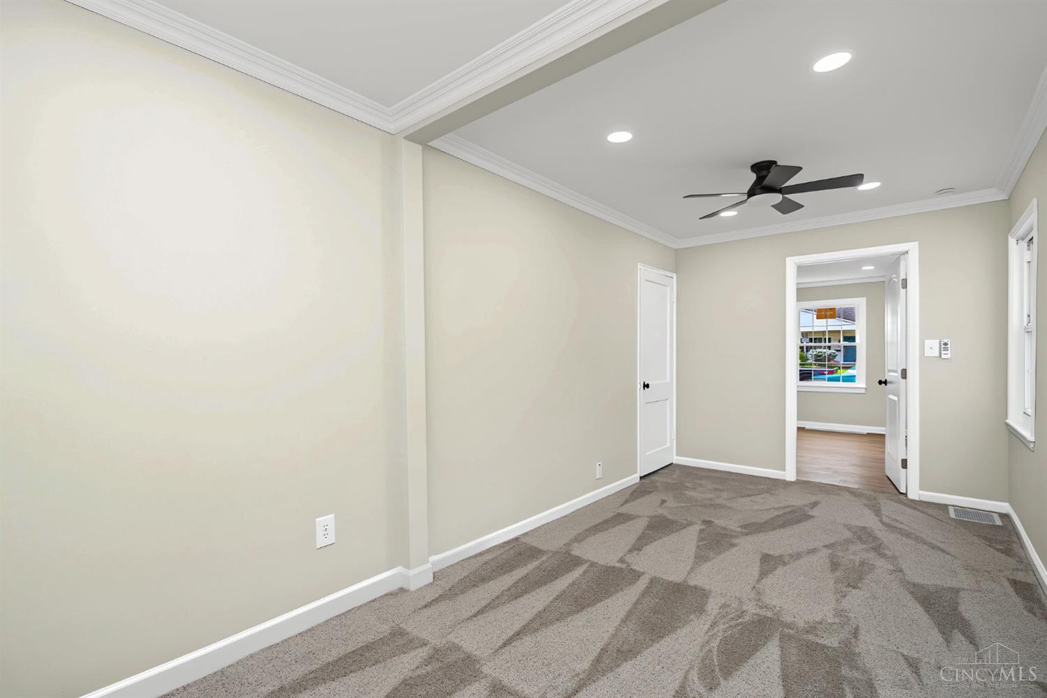 1660 Sunset Drive Property Photo 16