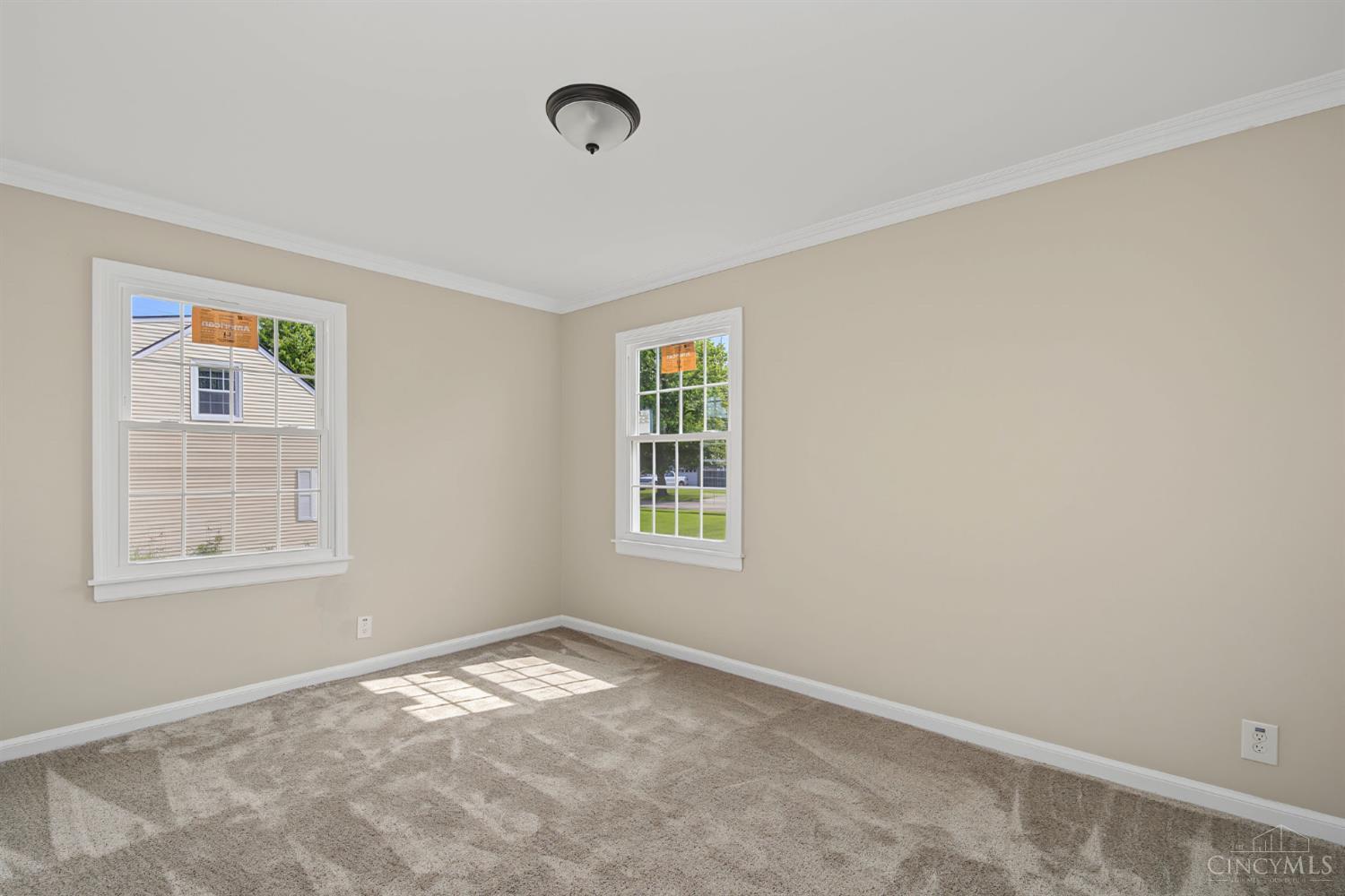 1660 Sunset Drive Property Photo 17