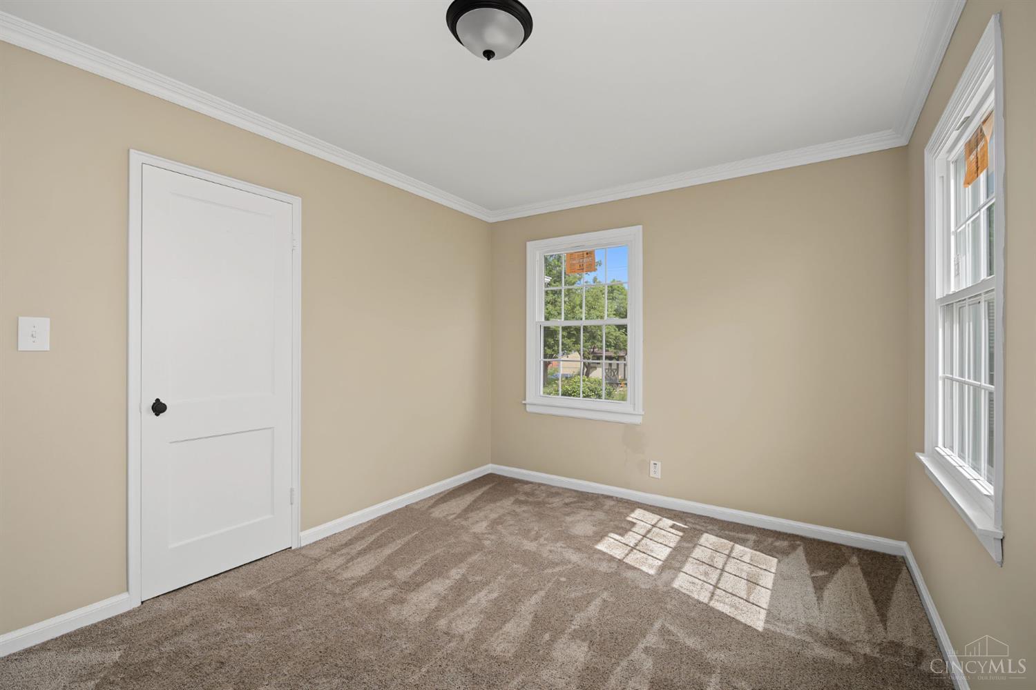 1660 Sunset Drive Property Photo 18