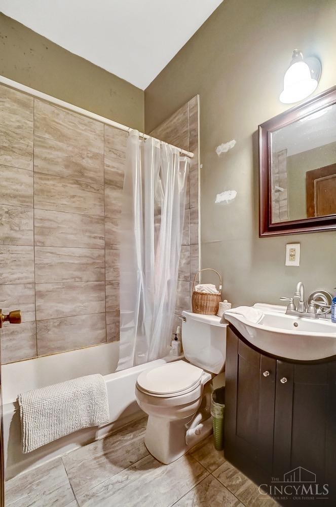 428 Chestnut St Property Photo 8