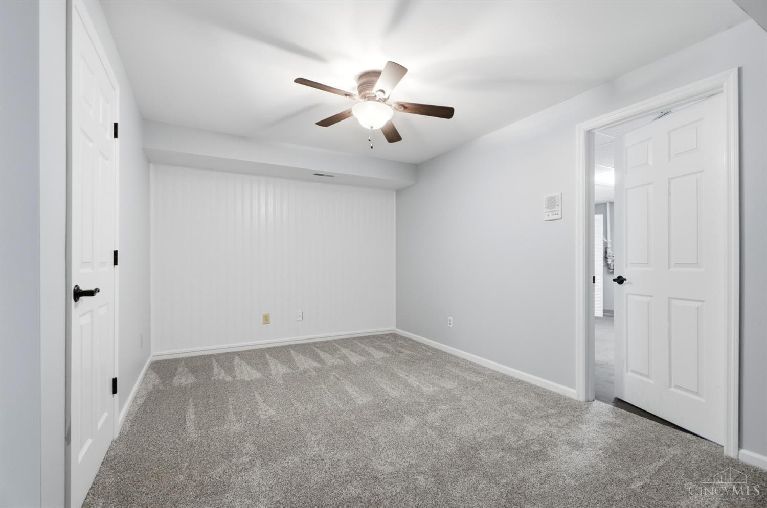 7516 Blue Fox Run Property Photo 52