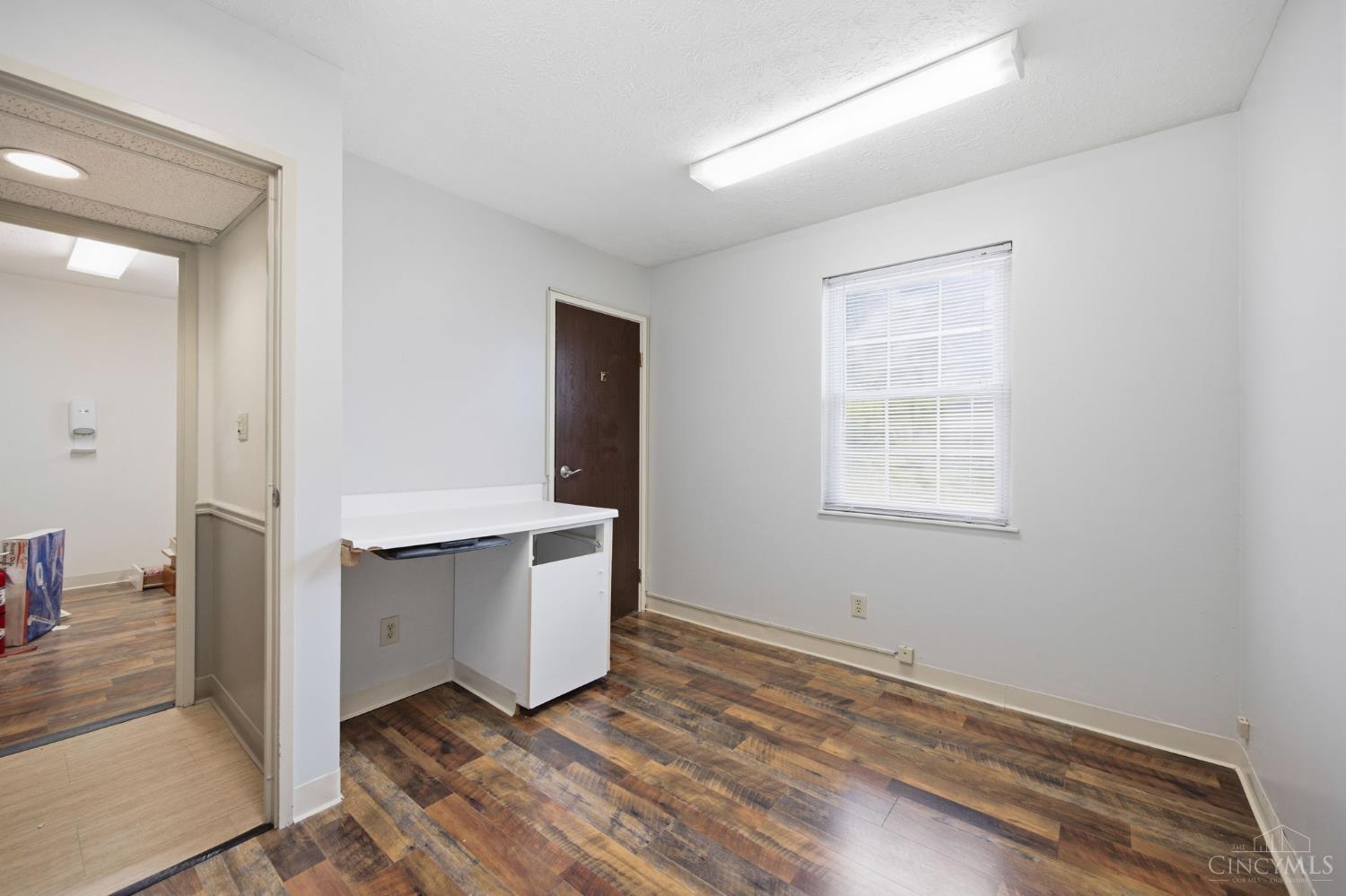 5318 Delhi Pike Property Photo 33