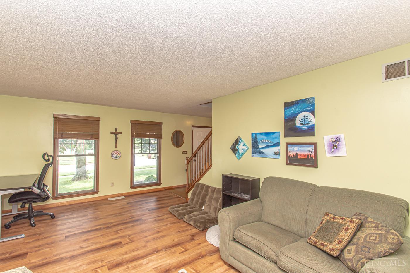 509 Tara Oaks Drive Property Photo 6