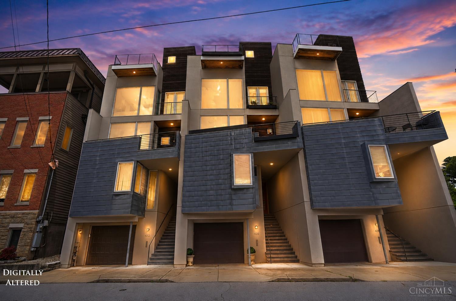 430 Oregon Street Property Photo 1