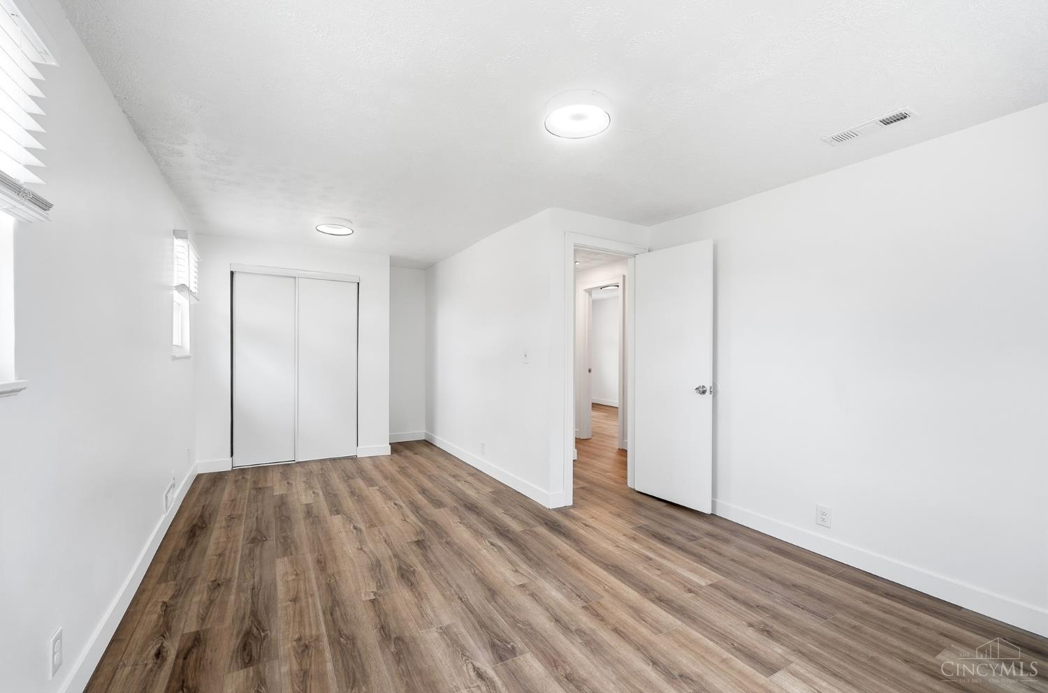 6056 Red Bank Road Property Photo 22