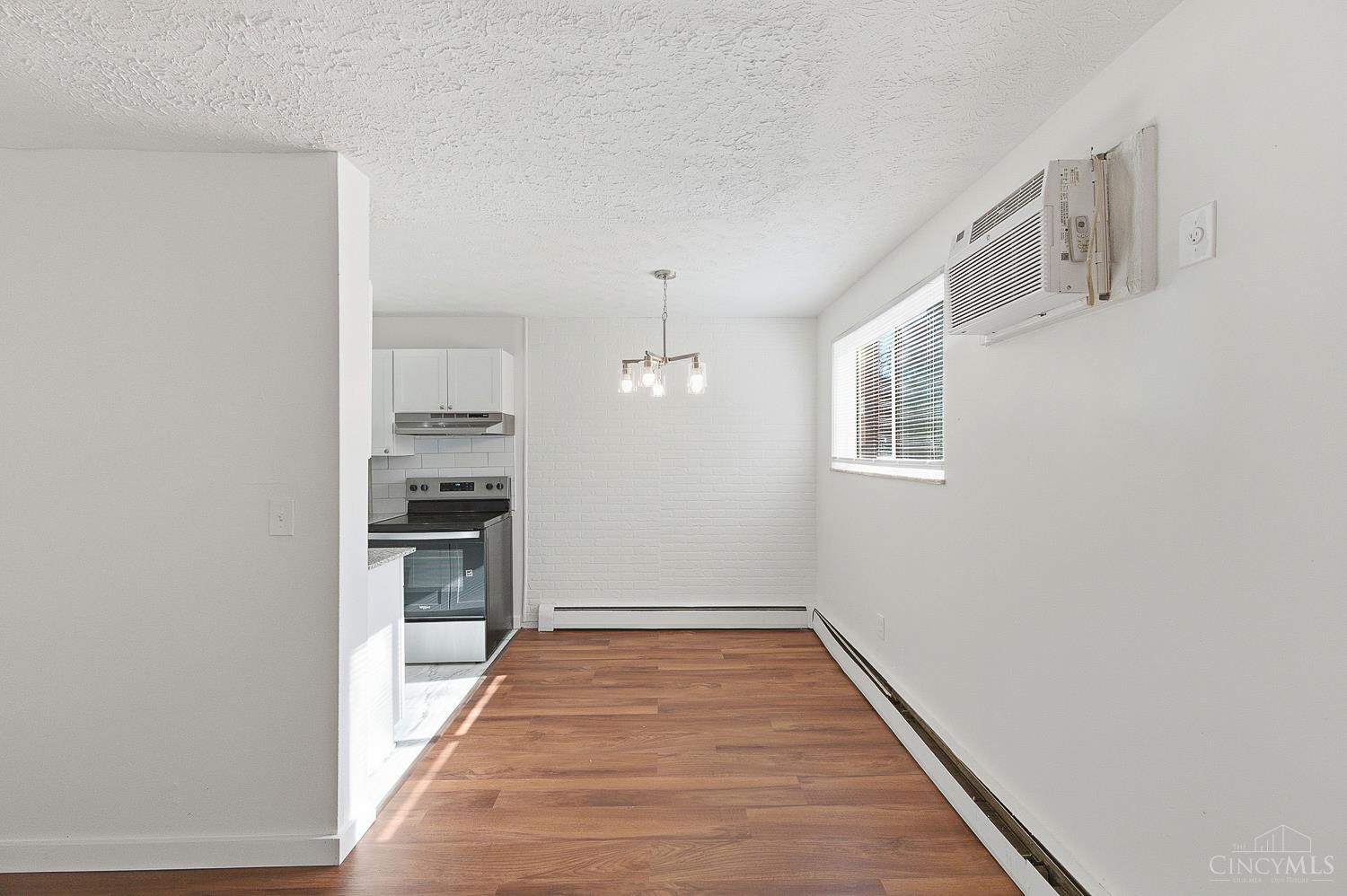 6210 Ridge Avenue Property Photo 4