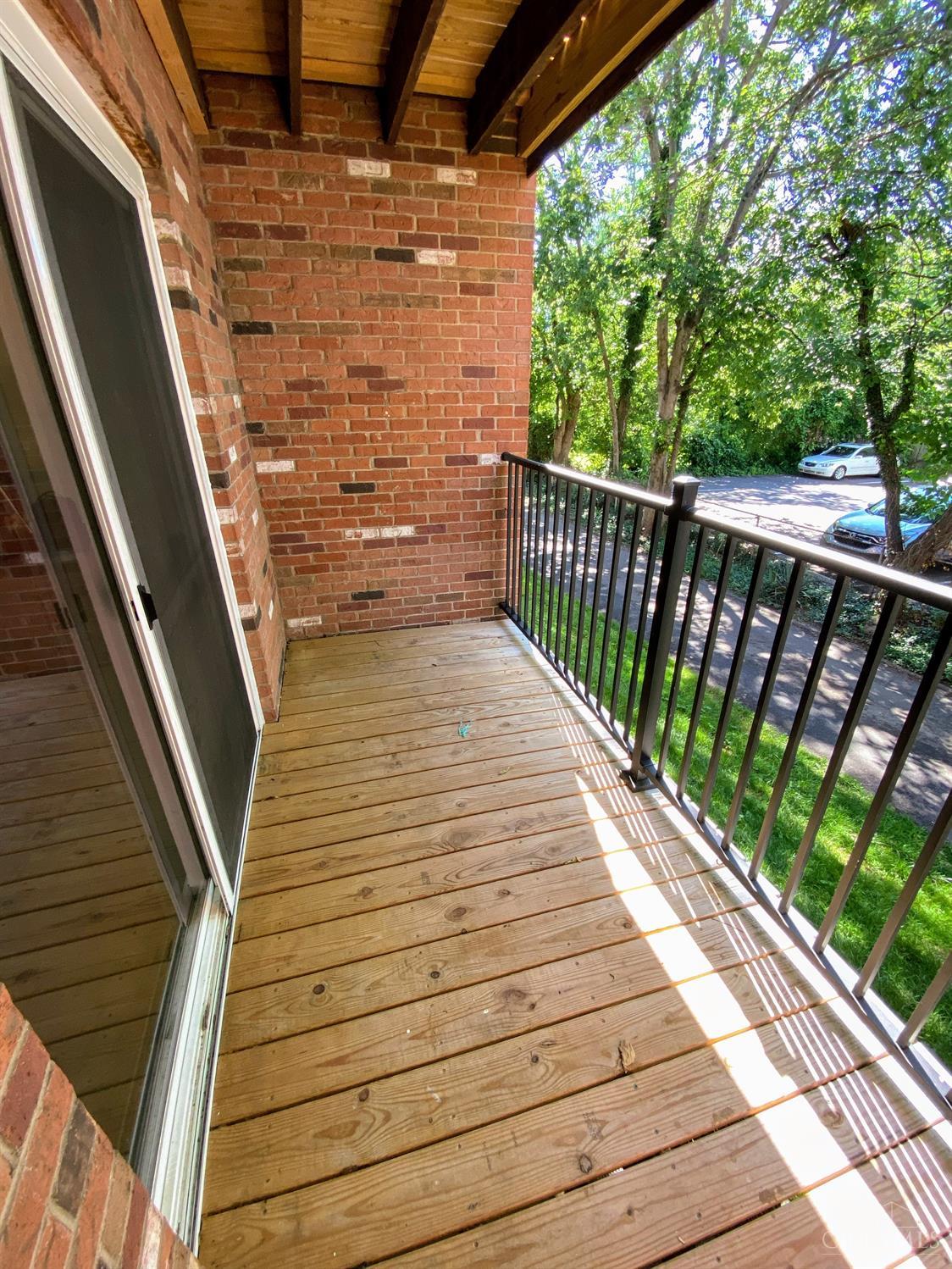 6210 Ridge Avenue Property Photo 10