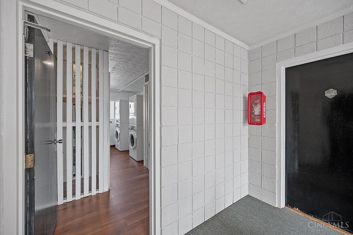 6210 Ridge Avenue Property Photo 12