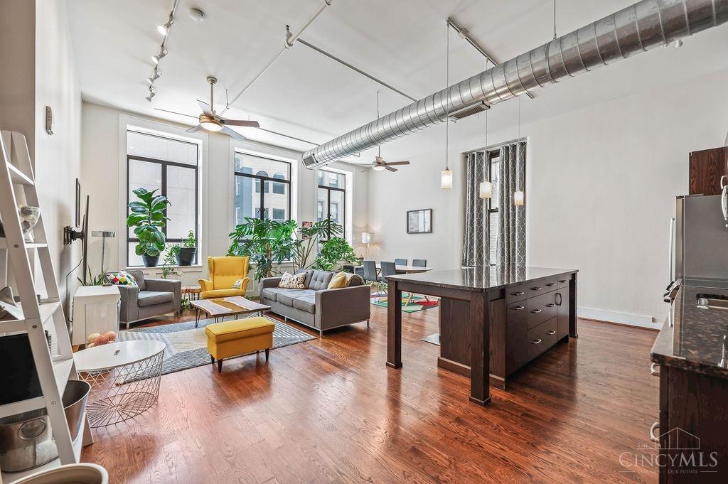 417 Vine Street Property Photo 2