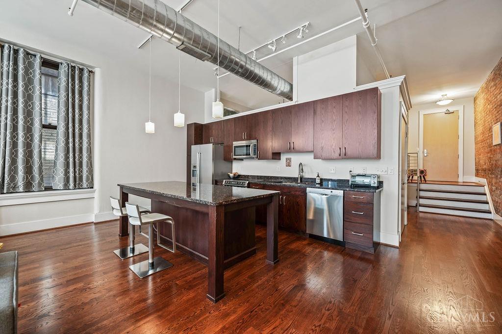 417 Vine Street Property Photo 4