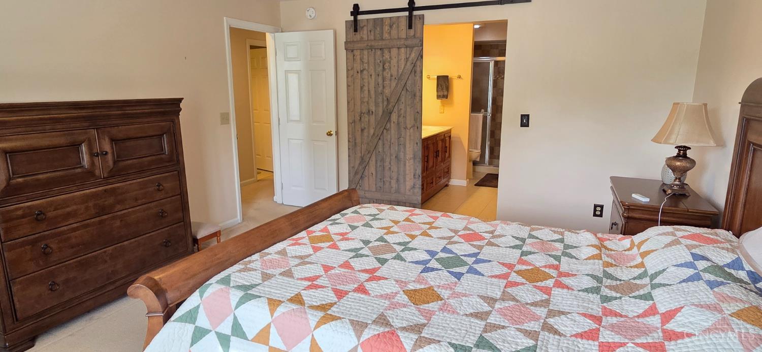 5149 Carriage Hill Property Photo 13