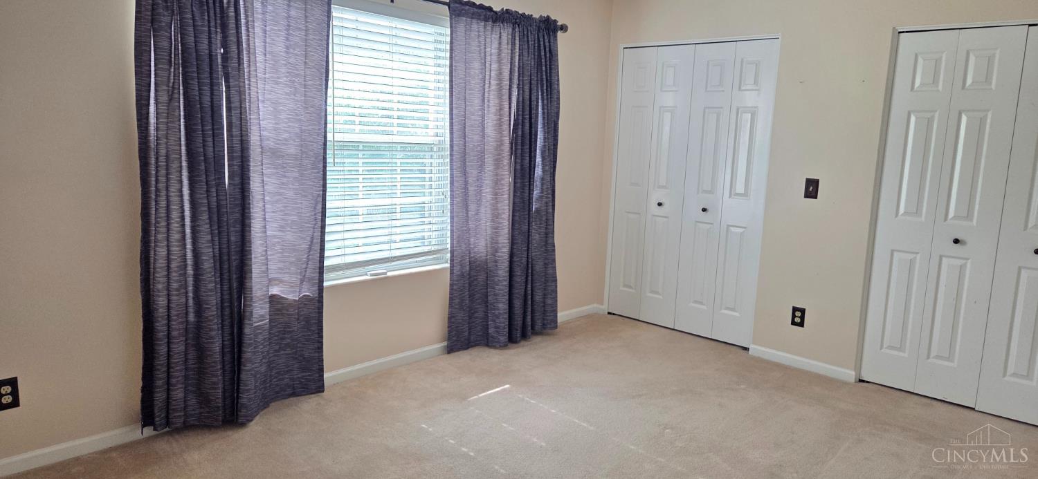 5149 Carriage Hill Property Photo 17
