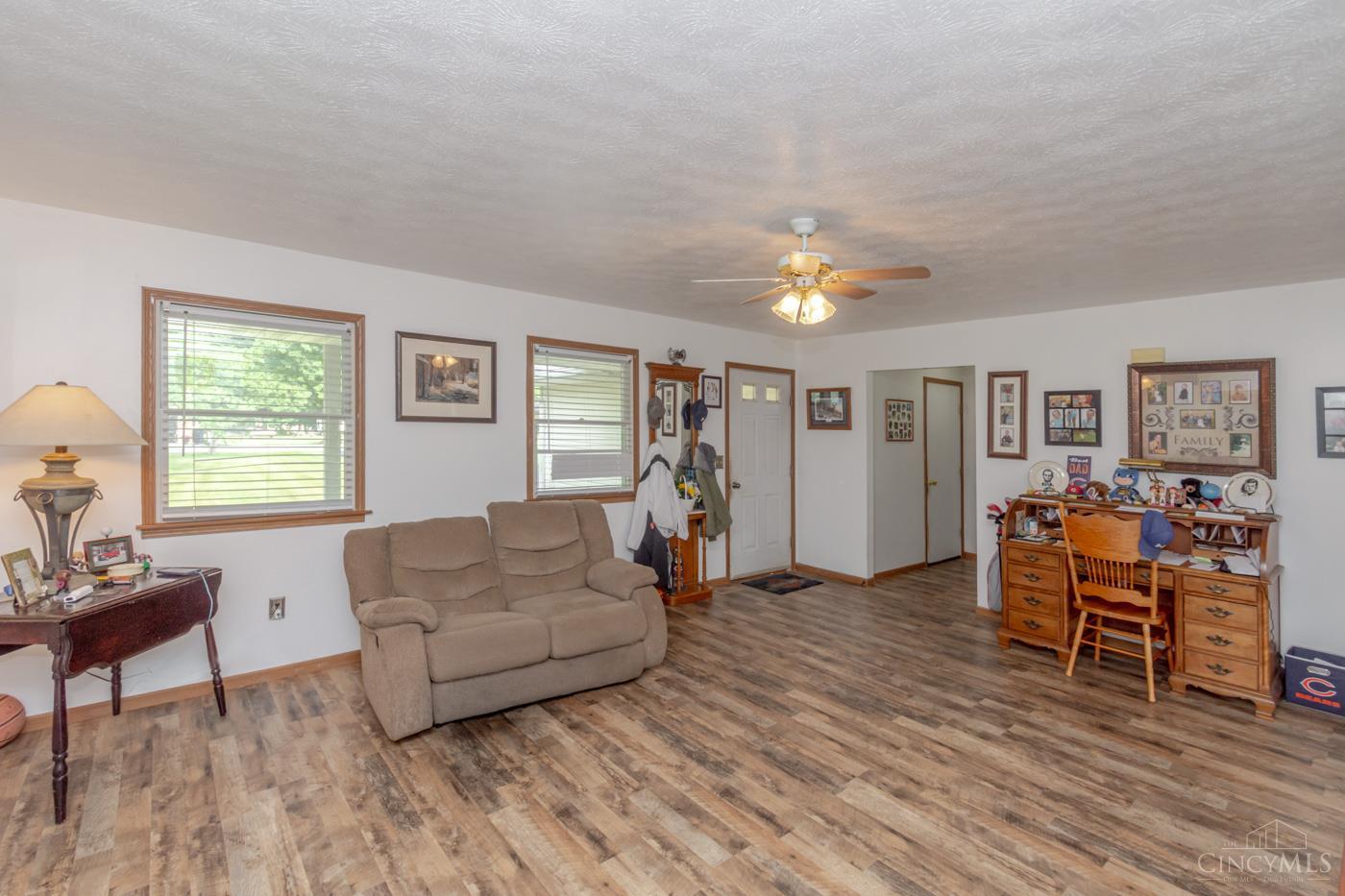 198 Finland Drive Property Photo 8