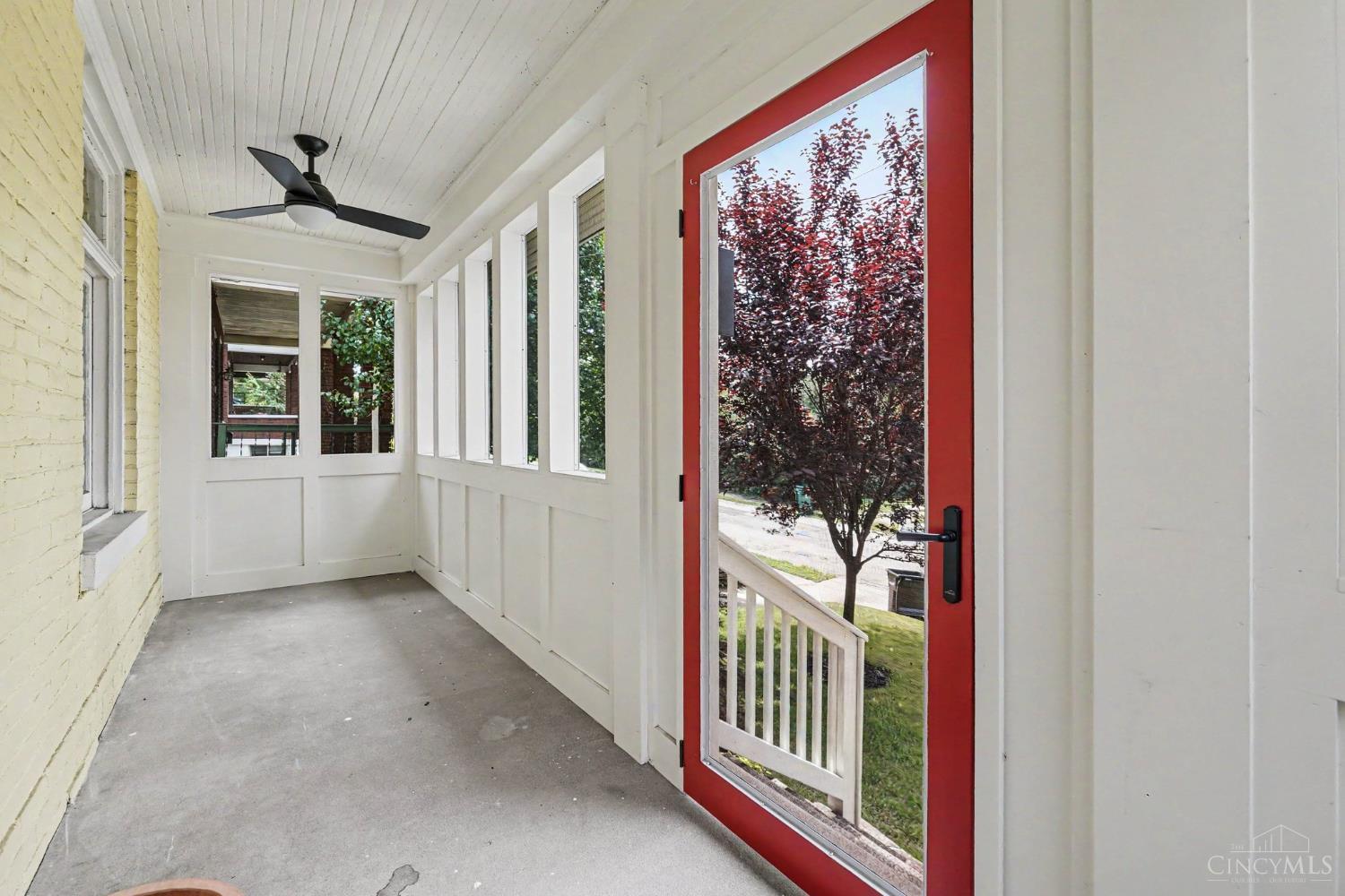 3040 Taylor Avenue Property Photo 5