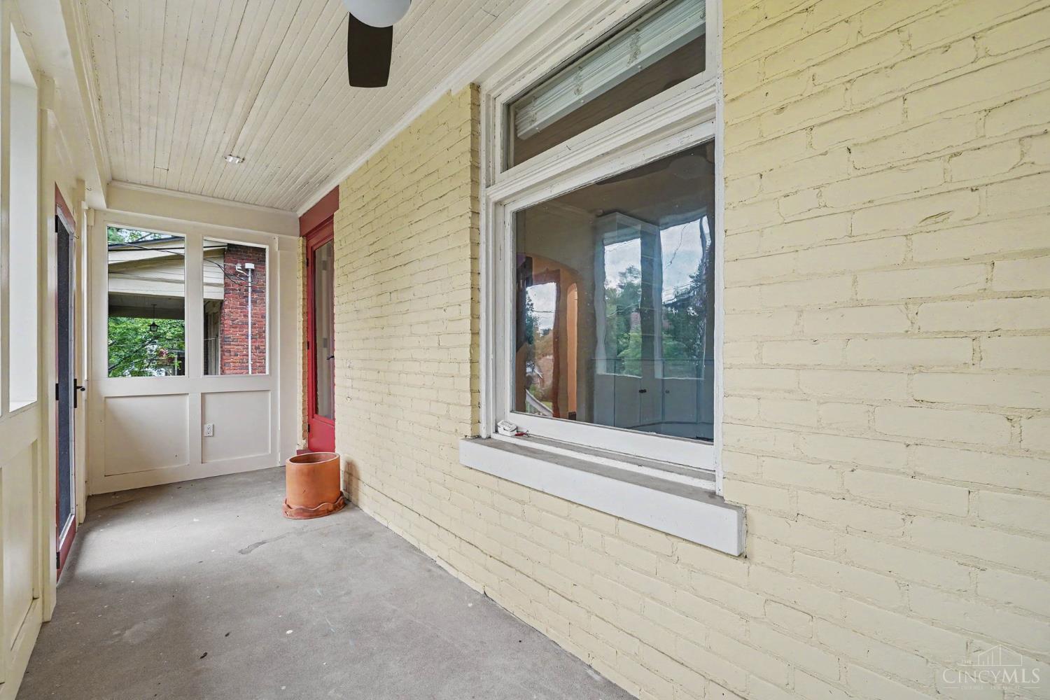 3040 Taylor Avenue Property Photo 7